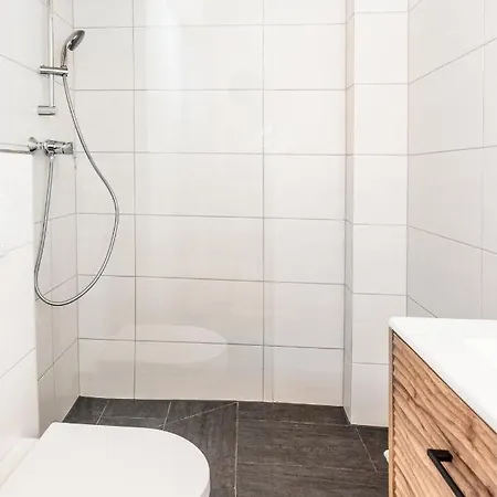 Fohlenwies Huette Dolomiten *